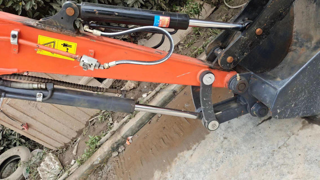 เครื่องขุดขนาดเล็กมือสอง Kubota Kx135-5 เครื่องขุดเครื่องจักรเล็กมือสอง เครื่องขุดมือสองมือสอง สําหรับขาย