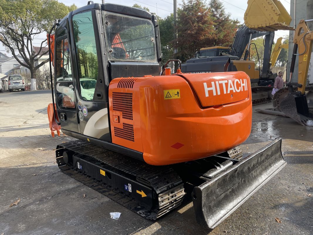 มืออาชีพคุณภาพ Hitachi ใช้ zx60 6 ตัน mini excavators 60 รุ่น Hitachi เครื่องจักรสําหรับขาย