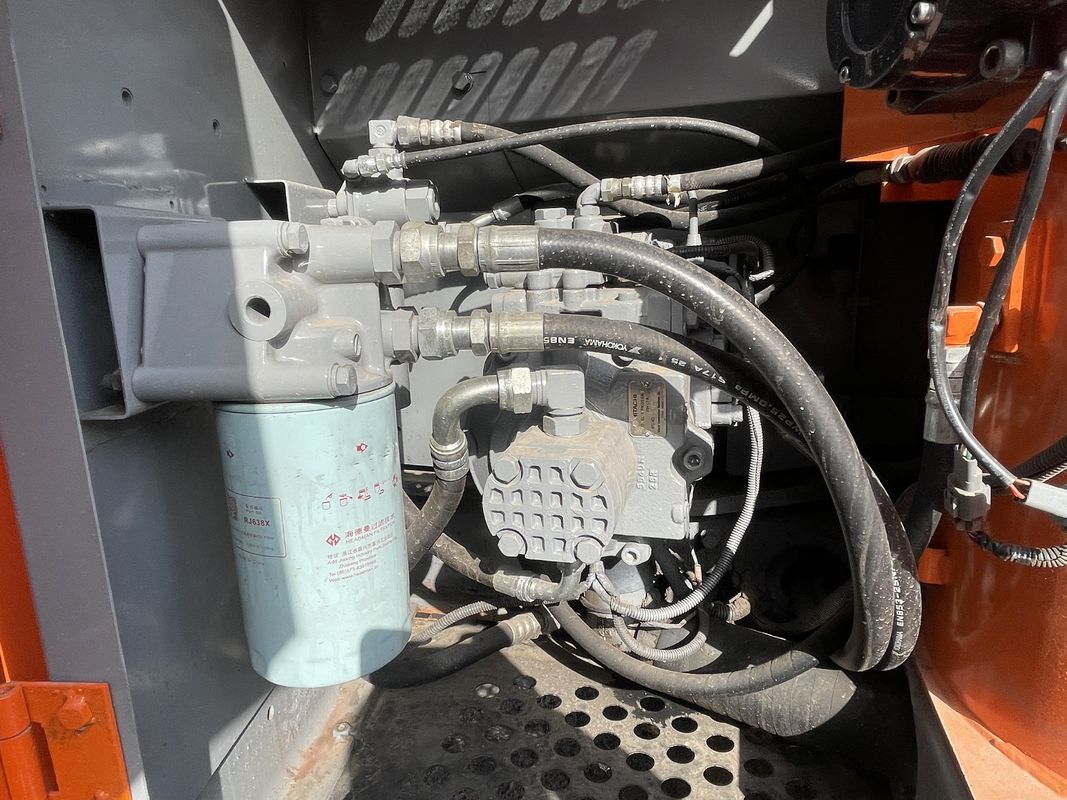 เครื่องมือมือสอง เครื่องขุดขุด HITACHI 120 ในราคาถูก สําหรับขาย