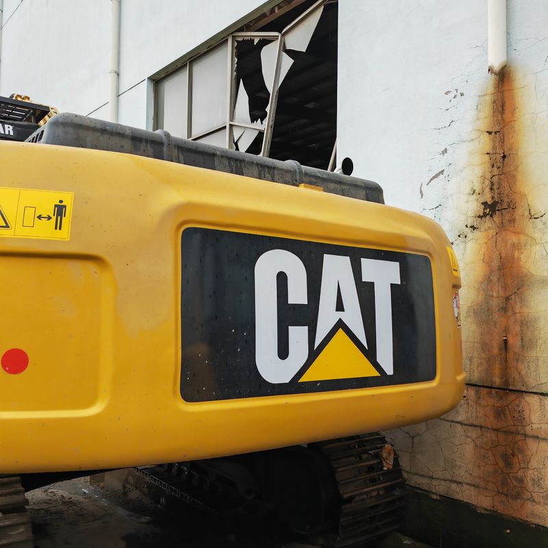 เครื่องจักรยางยางยางยางมือสอง เครื่องจักรขุด CAT 330 330C 330D เครื่องจักรขุดเครื่องยนต์ดีเซล