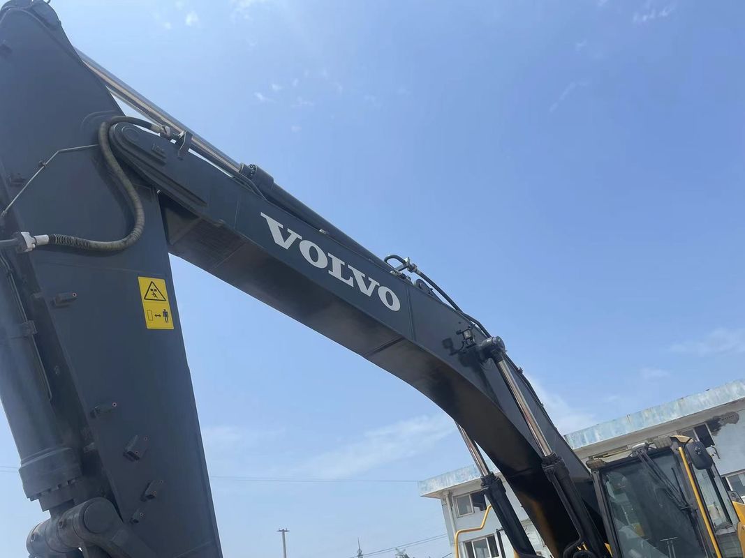 เครื่องขุด VOLVO 480 มือสอง สําหรับขายในราคาถูก เครื่องขุด VOLVO 480 มือสอง ในคลัง / เครื่องจักรกลก่อสร้างภาระหนักระดับสูง