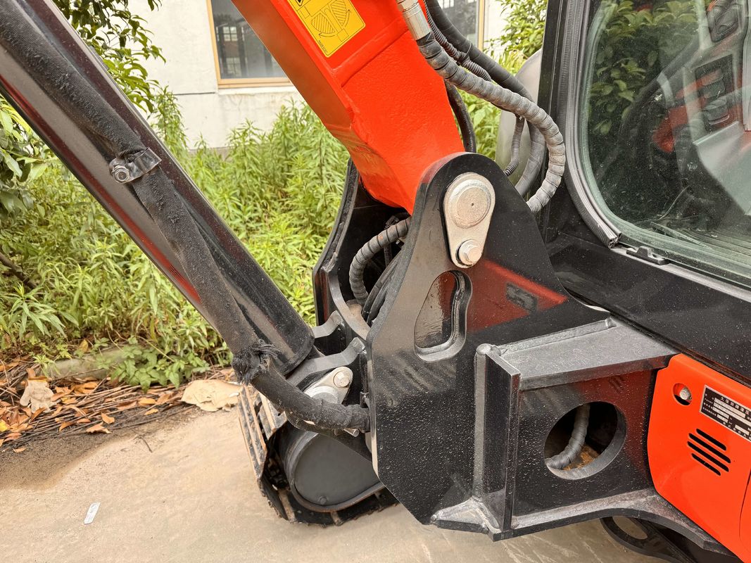 เครื่องขุดถัง kubota165 มือสอง เครื่องขุดถังสําหรับ janpan เครื่องจักรก่อสร้างเดิม เครื่องขุดถังขนาดเล็ก 6.5 ตัน