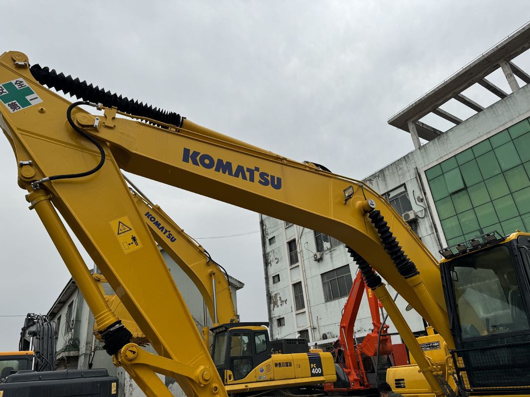 เครื่องขุดเก่าญี่ปุ่น komatsu pc200 excavator used excavator pc220 Japan เครื่องก่อสร้างเดิม