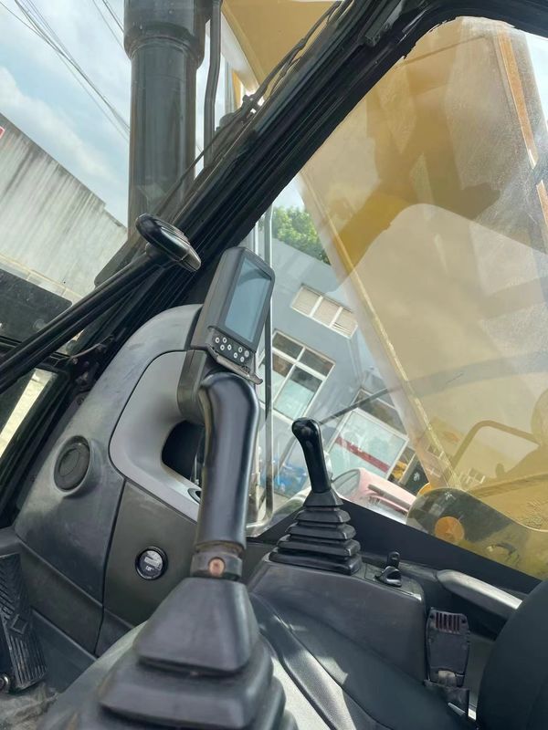 เครื่องขุดมือสอง CAT 330D เครื่องขุดมือสอง เครื่องจักรหนัก 30 ตัน เครื่องขุดมือสอง