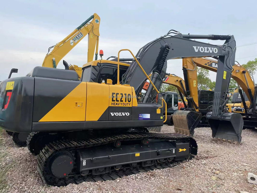 22.1 ตัน แบรนด์สวีเดน VOLVO Digger เครื่องขุดมือสอง Volvo Ec210