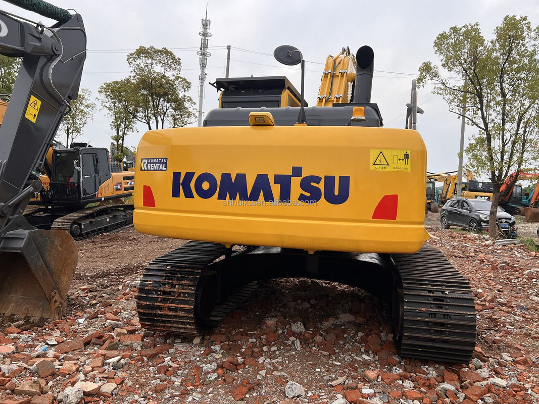 KOMATSU 240-8LC เครื่องขุดมือสอง สภาพดี 24000KG ร้านขายวัสดุก่อสร้าง