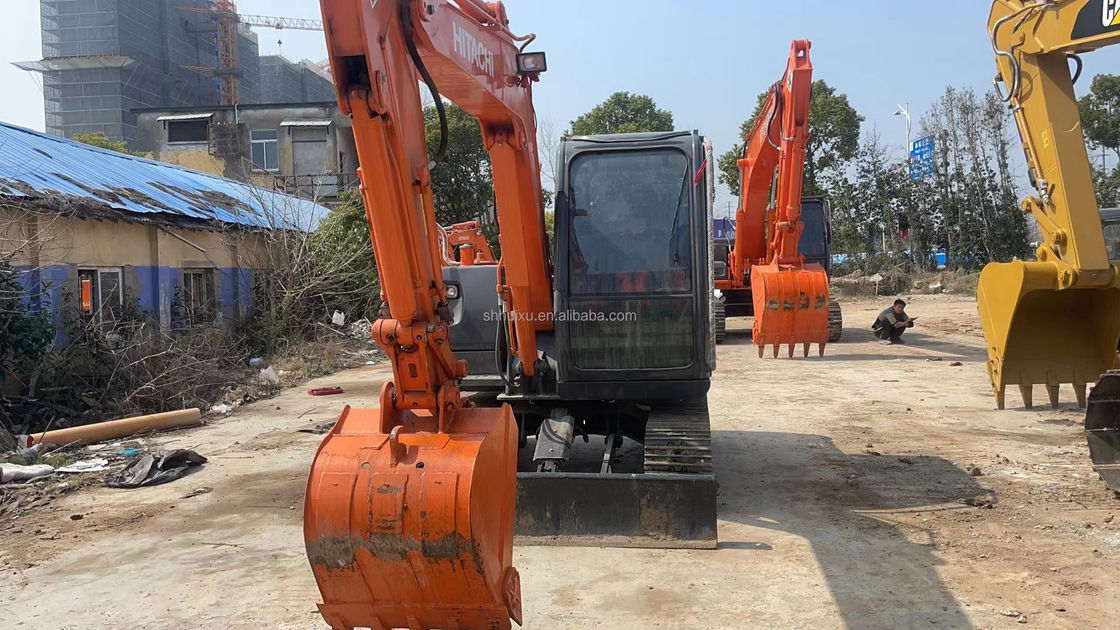 6000KG Zx60 เครื่องขุดฮิตาชิมือสอง สีเดิม เครื่องขุดมินิฮิตาชิมือสอง