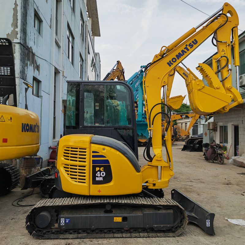 เครื่องขุดขนาดเล็กมือสอง Komatsu PC40MR เครื่องขุดขนาดเล็ก เครื่องจักรกลมือสอง เครื่องขุดขนาดเล็ก เครื่องขี่รุ่น Komatsu PC40MR ราคาโรงงาน