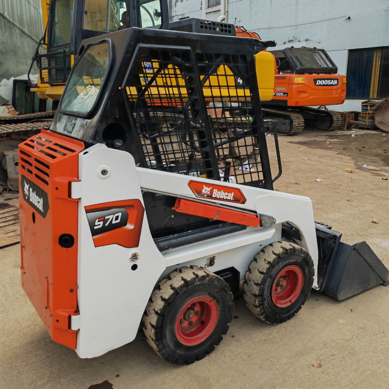 เครื่องบรรทุกสกิดสเตียร์มือสองหลายประการ BOBCAT S70 Doosan Bobcat 1 ตัน เครื่องบรรทุกมินิมือสอง