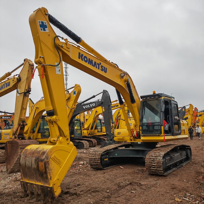 มือสอง KOMATSU240-8LC excavator คุณภาพสูง CAVATOR KOMATSU PC240-8 ราคาถูกในขาย