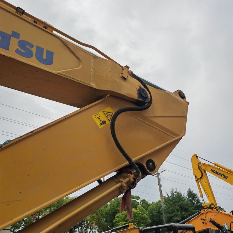 เครื่องขุดแร่ที่ใช้แล้ว เครื่องขุดเหมืองแร่ Komatsu pc450 เครื่องจักรของรัฐเดิม Komatsu 45T เครื่องขุดที่ใช้ในคลังสําหรับขาย