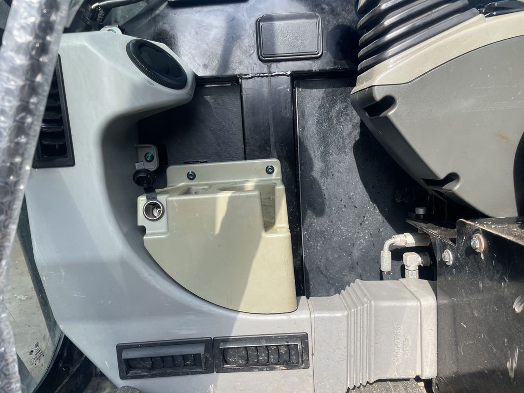 เครื่องขุด CAT 305.5E2 มินิ Excavator สําหรับขายราคาถูก