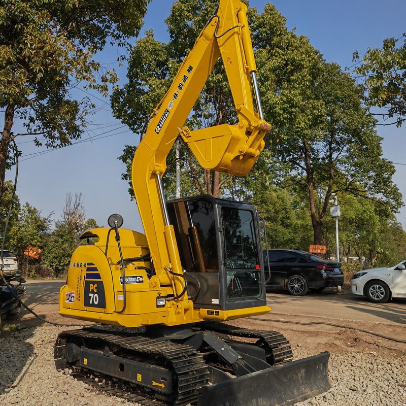 ชั่วโมงทํางานต่ํา เครื่องขุดที่ใช้ Komatsu pc70-8/ เครื่องขุดที่ใช้พลังงานสูง Komatsu pc70-8