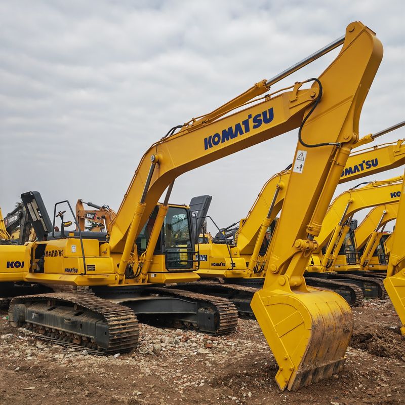 สีเดิมใช้ excavator komatsu pc240-8 / เครื่องยนต์แรงสูงใช้ komatsu pc240-8