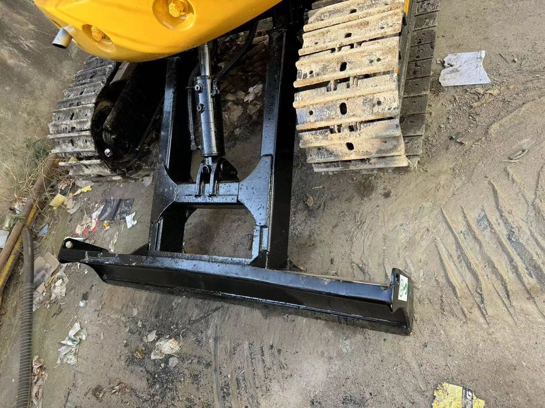 ทันใจ คุณภาพราคาโรงงานแทรกเตอร์ mini excavators ใช้ CAT 303 สําหรับการทํางานที่บ้าน