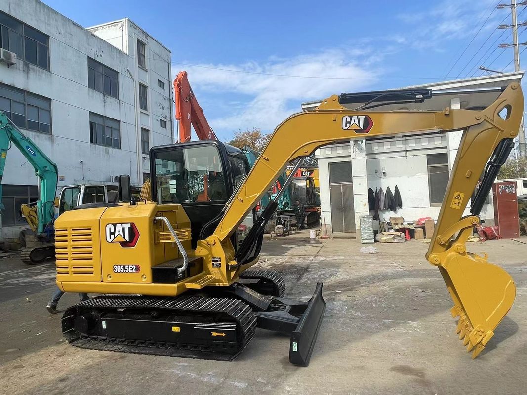 ชั่วโมงต่ํา ใช้ Caterpillar Cat 305.5E ใช้ 303 8tons 220 210dl Cat 306E เครื่องขุดขนาดเล็ก
