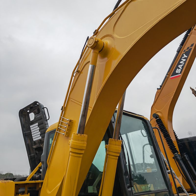 สีเดิมใช้ Komatsu pc110/ เครื่องขุดไฮดรอลิก Crawler ใช้ komatsu pc110 ขาย