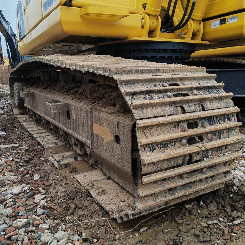 อุปกรณ์ขุดมือสอง พลังการขุดขนาดใหญ่ Komatsu pc 220-8/second มือสอง อุปกรณ์ขุดมือสอง Komatsu pc220-8 ขาย