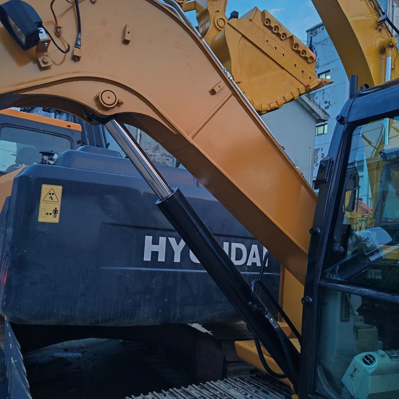 เครื่องขุดที่ใช้แล้ว Cat 308E / มือสอง มินิ 8T ของญี่ปุ่นมีเครื่องมือและอุปกรณ์ก่อสร้าง EPA สําหรับขาย