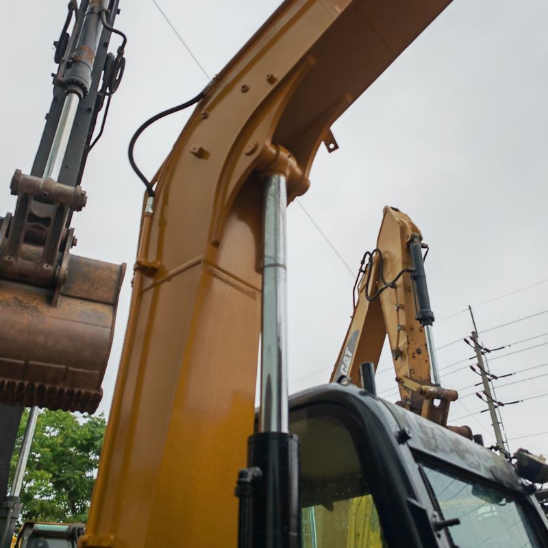 เครื่องเลื่อนคุณภาพสูง เครื่องขุดที่ใช้ CAT 307E2 เครื่องขุดที่ใช้ สร้างอุปกรณ์ขนาดเล็ก เครื่องจักรการก่อสร้าง มี EPA