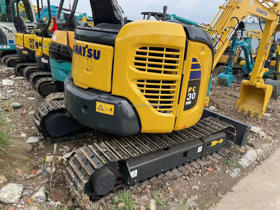 ในสต็อคสินค้าใช้ komatsu pc30/miniexcavator มือสอง komatsu pc30 ขาย
