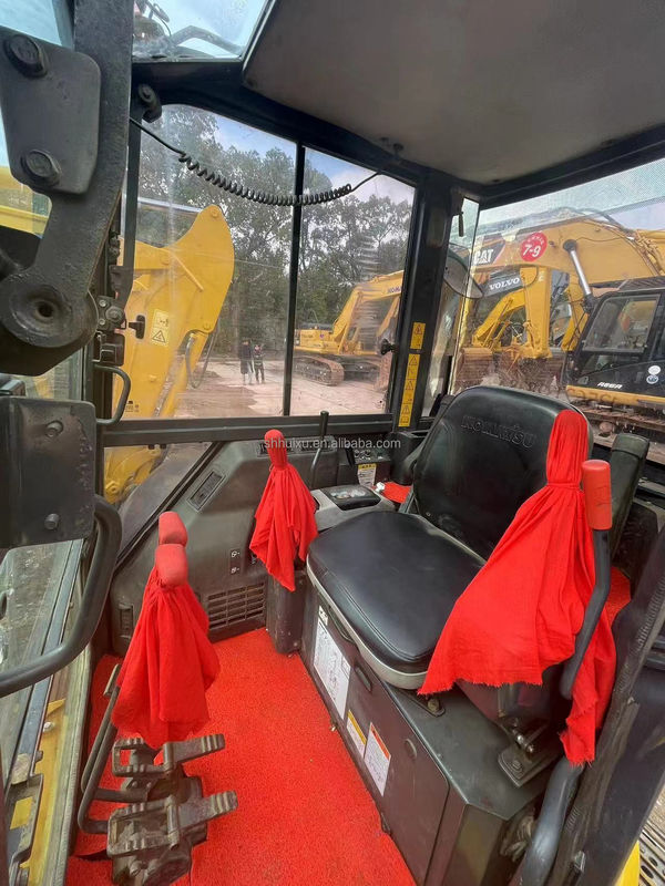 5.5T เครื่องขุดขนาดเล็กใช้ เครื่องขุดใช้ Komatsu Pc55 2450mm 1760mm 0.15m3