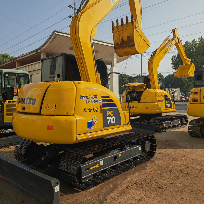 ยี่ห้อญี่ปุ่น Komatsu PC70 PC78 PC60 PC55 มือสอง 6.5 ตัน