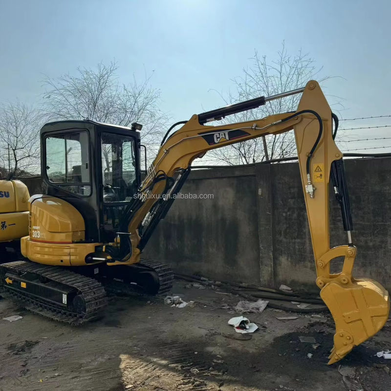 เกือบใหม่ญี่ปุ่นใช้ 3 ตัน mini excavator CAT303CR ใช้ crawler ญี่ปุ่นใช้ excavator ราคาขาย