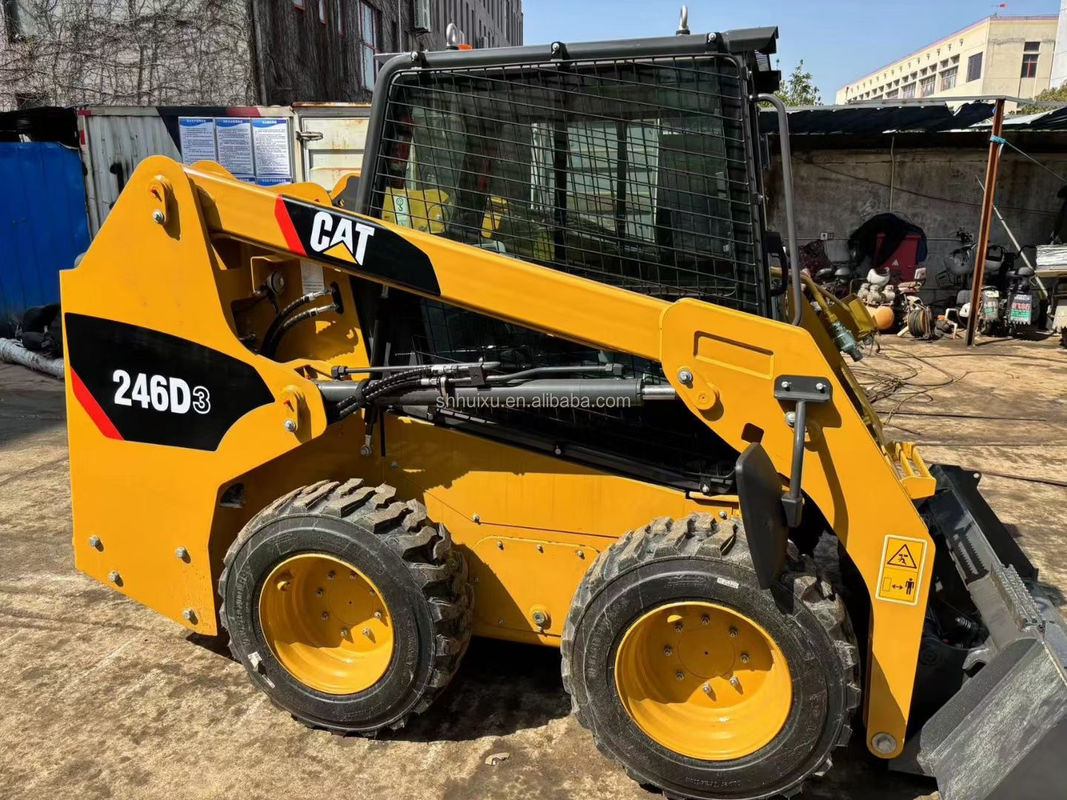 เครื่องขุดล้อ Caterpillar CAT 246D3