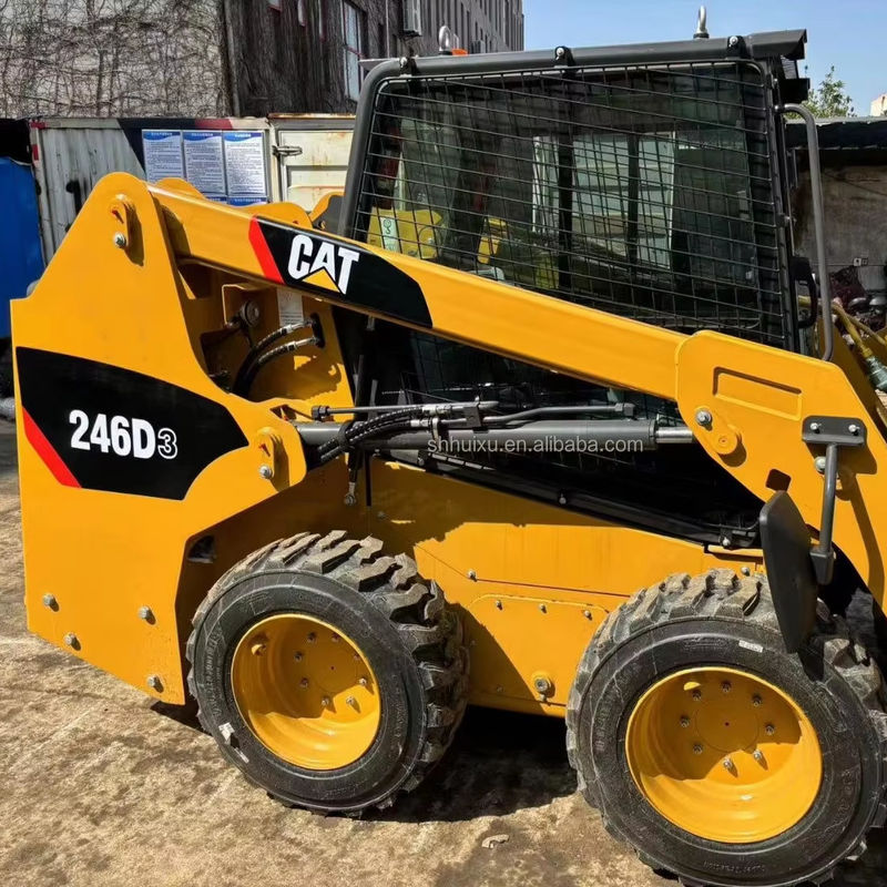 Caterpillar 246D Skid Steer เครื่องบรรทุกสกิดสเตอร์ Cat 246C ที่ใช้แล้ว เครื่องบรรทุกแมวมือสอง