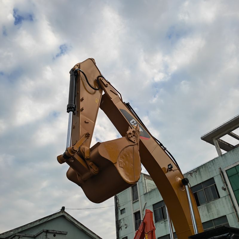 สีเหลือง แรงขุดสูง ใช้ cat336d /มือสอง excavator cat336d ขาย