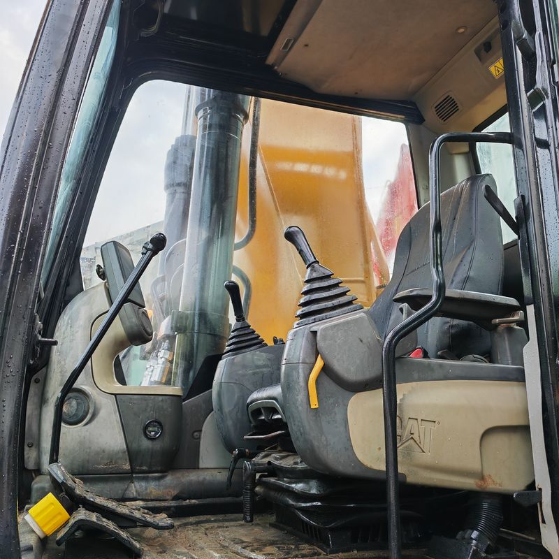 สีเหลือง แรงขุดสูง ใช้ cat336d /มือสอง excavator cat336d ขาย