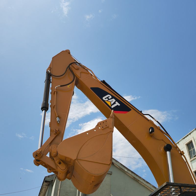 เครื่องขุด 25 ตัน แมว 325d/วินาที มือราคาถูก เครื่องขุดแมว cat325d