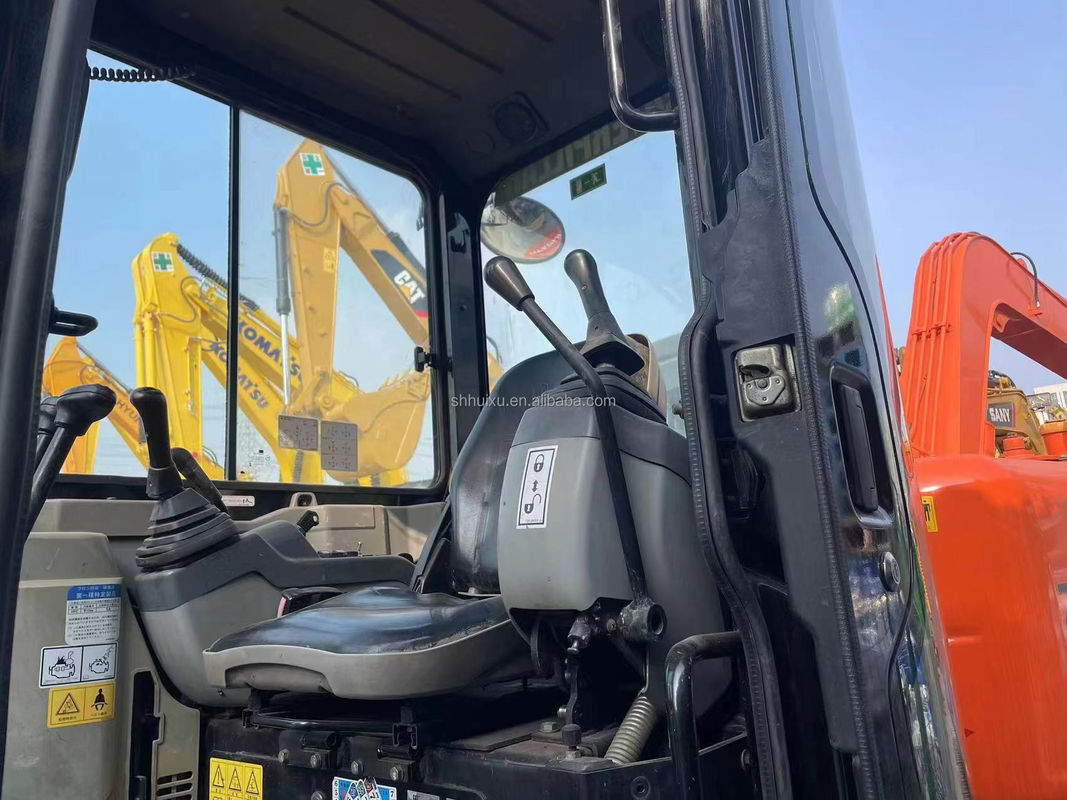 MINI CAT303E มือสอง MINI CAT303E ด้วยเวลาทํางานต่ํา